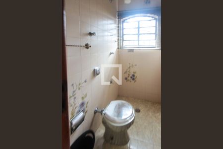 Casa à venda com 288m², 3 quartos e 3 vagasLavabo