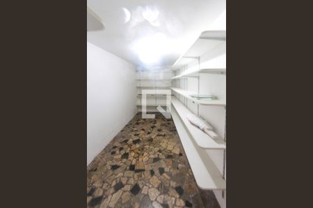 Casa à venda com 288m², 3 quartos e 3 vagasDeposito 02