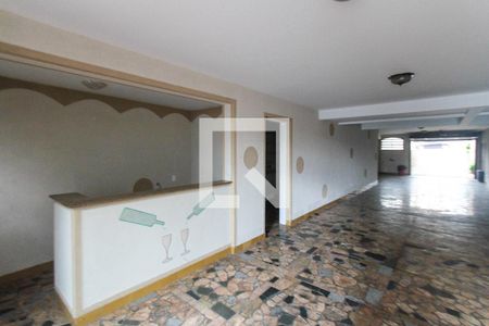 Casa à venda com 288m², 3 quartos e 3 vagasÁrea externa