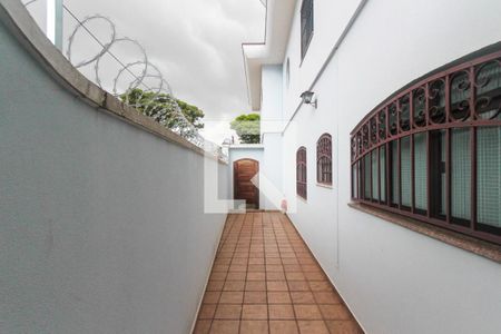 Casa à venda com 288m², 3 quartos e 3 vagasÁrea externa