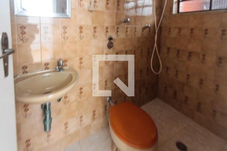 Casa à venda com 288m², 3 quartos e 3 vagasBanheiro de Serviço