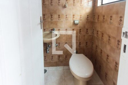 Casa à venda com 288m², 3 quartos e 3 vagasLavabo da Garagem