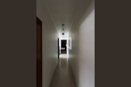 Casa à venda com 288m², 3 quartos e 3 vagasCorredor