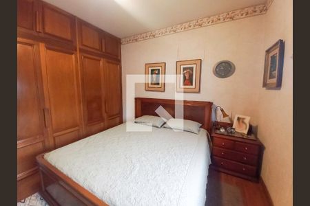 Casa à venda com 381m², 3 quartos e 6 vagasquarto