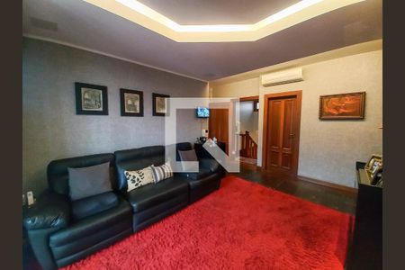 Casa à venda com 381m², 3 quartos e 6 vagassala