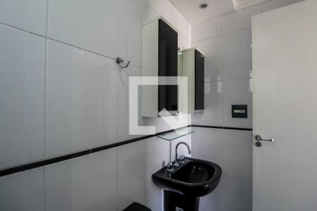 Apartamento para alugar com 75m², 3 quartos e 1 vaga Apartamento para alugar com 75m², 3 quartos e 1 vagaBanheiro da Suíte