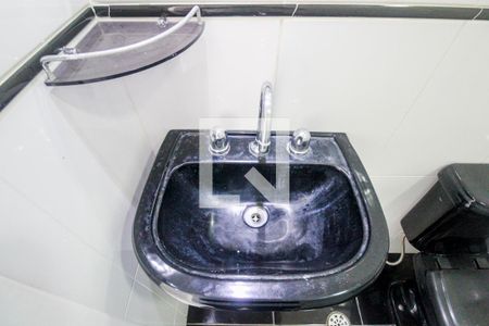 Apartamento para alugar com 75m², 3 quartos e 1 vaga Apartamento para alugar com 75m², 3 quartos e 1 vagaBanheiro