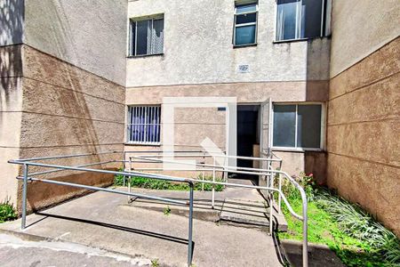 Apartamento para alugar com 40m², 2 quartos e sem vagaÁrea comum