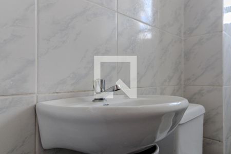 Apartamento para alugar com 40m², 2 quartos e sem vagaBanheiro