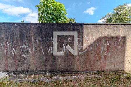 Vista do Quarto 1 de apartamento para alugar com 2 quartos, 40m² em Jardim Salete, Taboão da Serra