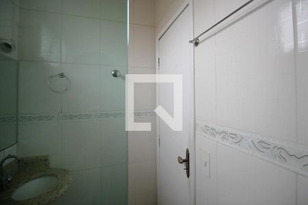 Apartamento para alugar com 73m², 2 quartos e 2 vagasBanheiro