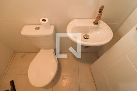 Casa à venda com 133m², 3 quartos e 2 vagas Banheiro de Serviço