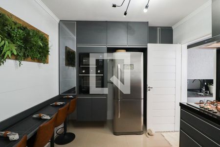 Casa à venda com 133m², 3 quartos e 2 vagasCozinha