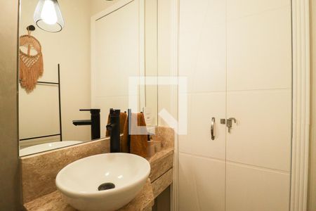 Casa à venda com 133m², 3 quartos e 2 vagasLavabo