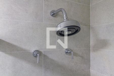 Banheiro de kitnet/studio à venda com 1 quarto, 25m² em Campo Belo, São Paulo