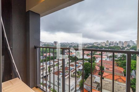 Varanda de kitnet/studio para alugar com 1 quarto, 25m² em Campo Belo, São Paulo