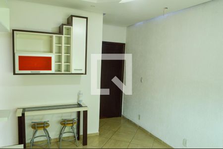 Sala de apartamento para alugar com 2 quartos, 56m² em Taquara, Rio de Janeiro
