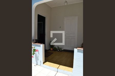 Casa para alugar com 218m², 2 quartos e 2 vagasVaranda