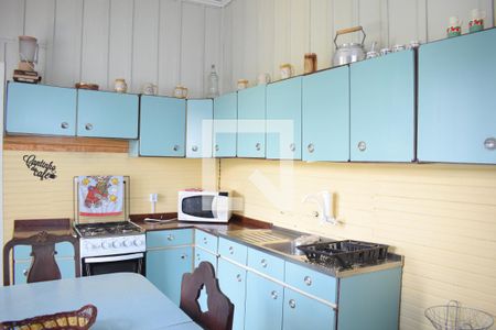 Casa para alugar com 218m², 2 quartos e 2 vagasCozinha