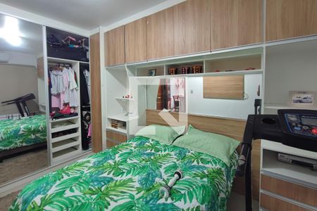 Casa à venda com 300m², 6 quartos e 3 vagasQuarto 4