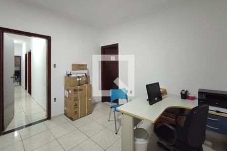 Casa à venda com 300m², 6 quartos e 3 vagasCASA 2 Quarto 