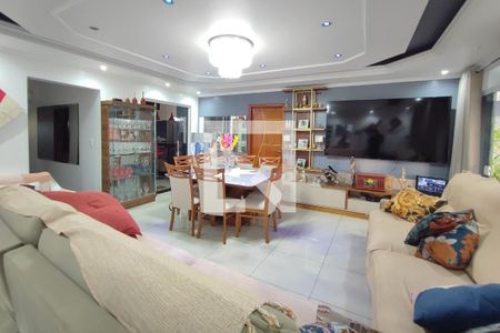 Sala de casa à venda com 6 quartos, 300m² em Parque Industrial, Campinas