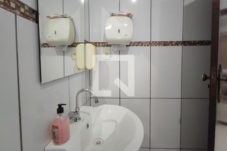 Casa à venda com 300m², 6 quartos e 3 vagasCASA 2 - Banheiro