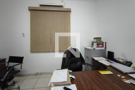 Casa à venda com 300m², 6 quartos e 3 vagasCASA 2 Quarto  2