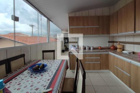 Casa à venda com 300m², 6 quartos e 3 vagasCopa