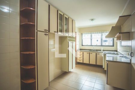 Apartamento à venda com 110m², 3 quartos e 2 vagasCozinha