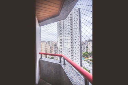 Apartamento à venda com 110m², 3 quartos e 2 vagasVaranda suíte