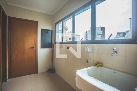 Apartamento à venda com 110m², 3 quartos e 2 vagasÁrea de Serviço