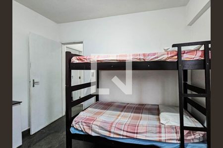 Quarto 1 de apartamento para alugar com 2 quartos, 97m² em Jardim Las Palmas, Guarujá