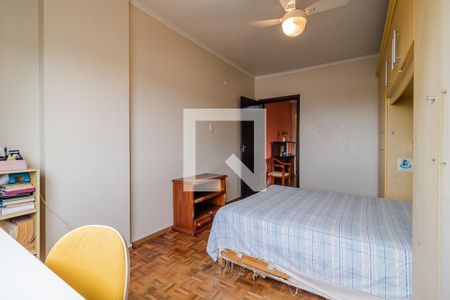 Quarto 1 de apartamento para alugar com 3 quartos, 81m² em Farroupilha, Porto Alegre