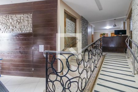 Hall de entrada de apartamento para alugar com 3 quartos, 81m² em Farroupilha, Porto Alegre