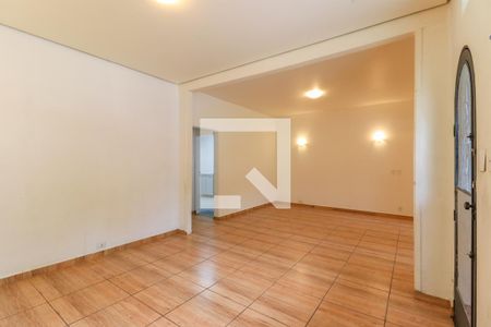 Sala de casa para alugar com 2 quartos, 141m² em Vila Cordeiro, São Paulo