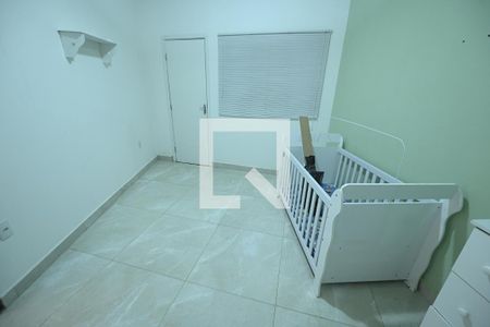 Quarto 1 de casa para alugar com 2 quartos, 80m² em Esplanada do Anicuns, Goiânia