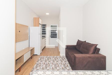 Sala  de apartamento para alugar com 1 quarto, 25m² em Vila Medeiros, São Paulo