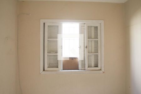 Casa à venda com 42m², 1 quarto e 1 vaga Casa à venda com 42m², 1 quarto e 1 vagaSuíte