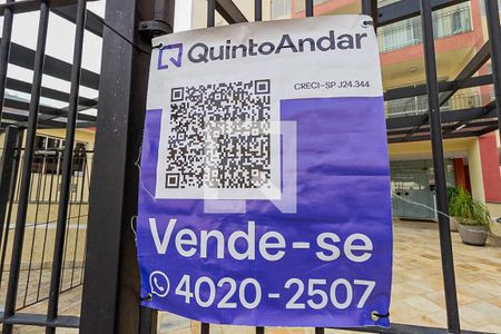 Apartamento à venda com 63m², 2 quartos e 1 vaga Apartamento à venda com 63m², 2 quartos e 1 vagaFachada com Plaquinha