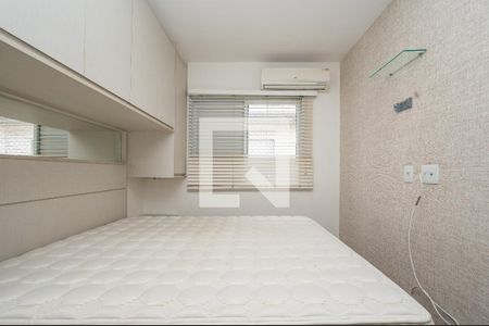 Suíte 1 de casa de condomínio à venda com 2 quartos, 77m² em Vila do Encontro, São Paulo