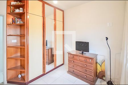Quarto 1 de apartamento à venda com 3 quartos, 104m² em Grajaú, Rio de Janeiro