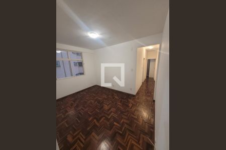 Sala de apartamento para alugar com 2 quartos, 70m² em Floresta, Belo Horizonte