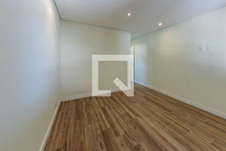 Quarto 1 de casa para alugar com 3 quartos, 190m² em Jardim Avelino, São Paulo