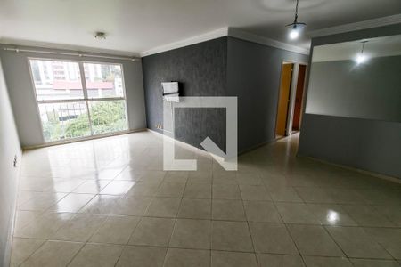 Sala de apartamento para alugar com 3 quartos, 82m² em Jardim Londrina, São Paulo