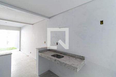 Casa à venda com 69m², 2 quartos e 1 vagaCozinha