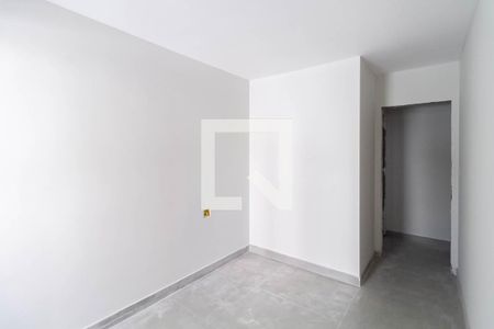 Casa à venda com 70m², 2 quartos e 1 vagaSuíte