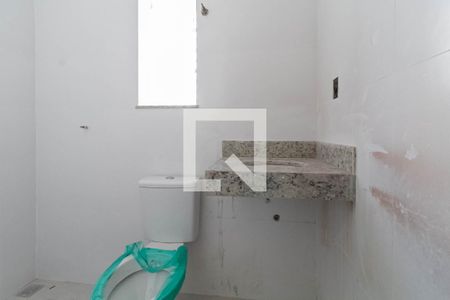 Casa à venda com 70m², 2 quartos e 1 vagaBanheiro da suíte 