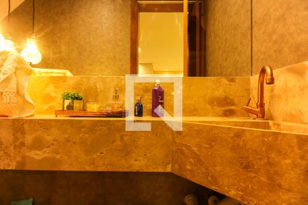 Casa à venda com 420m², 4 quartos e 3 vagasLavabo