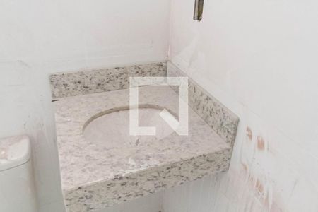 Casa à venda com 70m², 2 quartos e 1 vagaBanheiro social